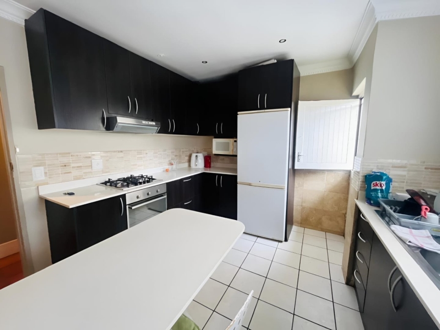 3 Bedroom Property for Sale in Wetton Western Cape